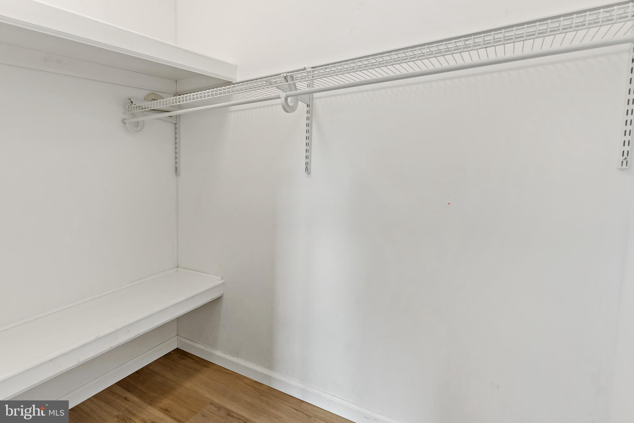 KINGSBROOKE ON THE POTOMAC - Residential