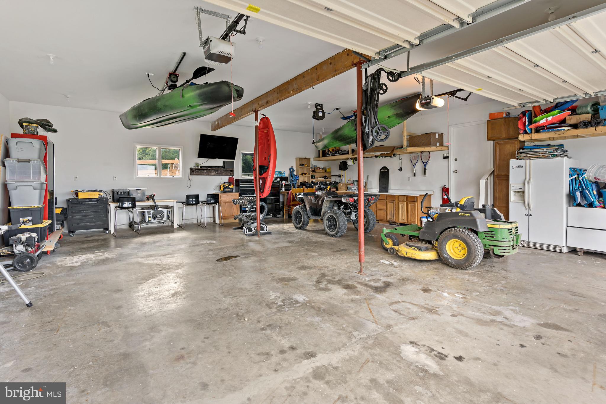 KINGSBROOKE ON THE POTOMAC - Residential