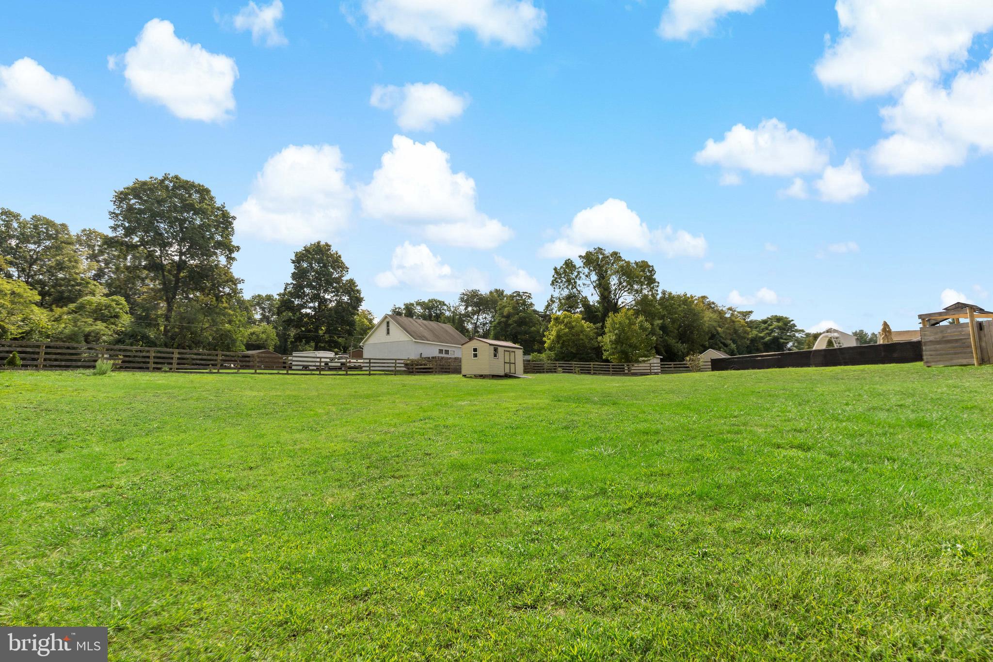 KINGSBROOKE ON THE POTOMAC - Residential