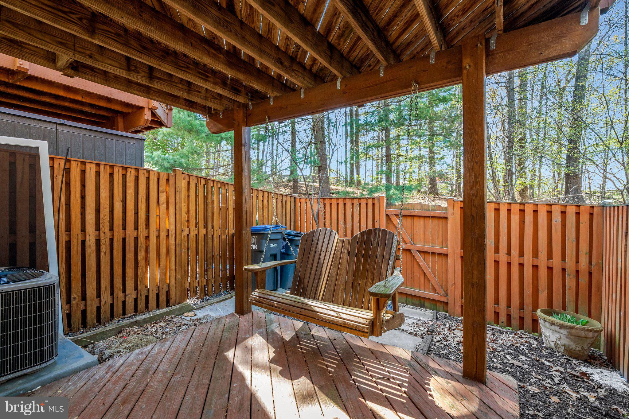 CENTREVILLE GREEN - Residential