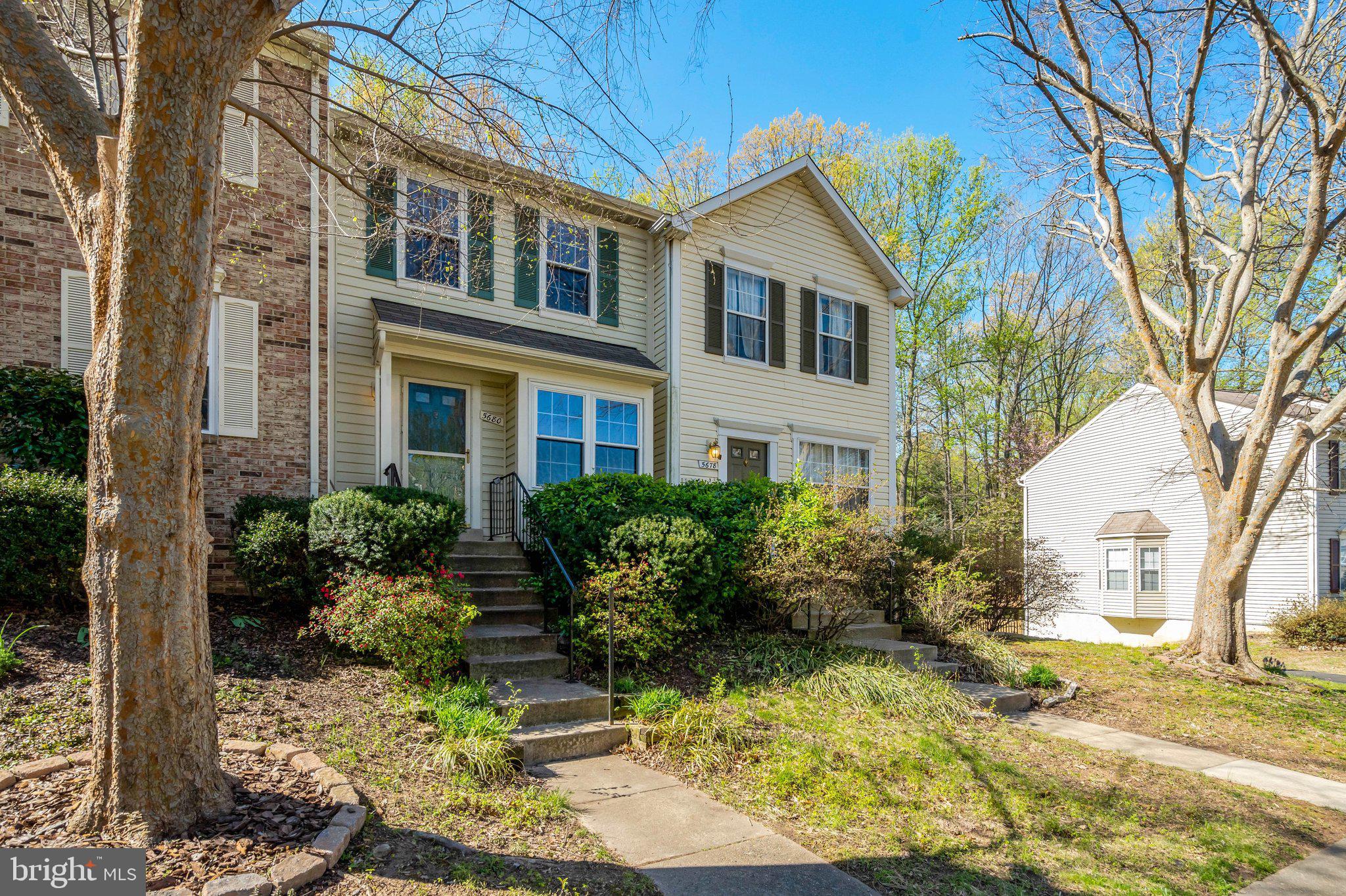 5680 WHITE DOVE LANE