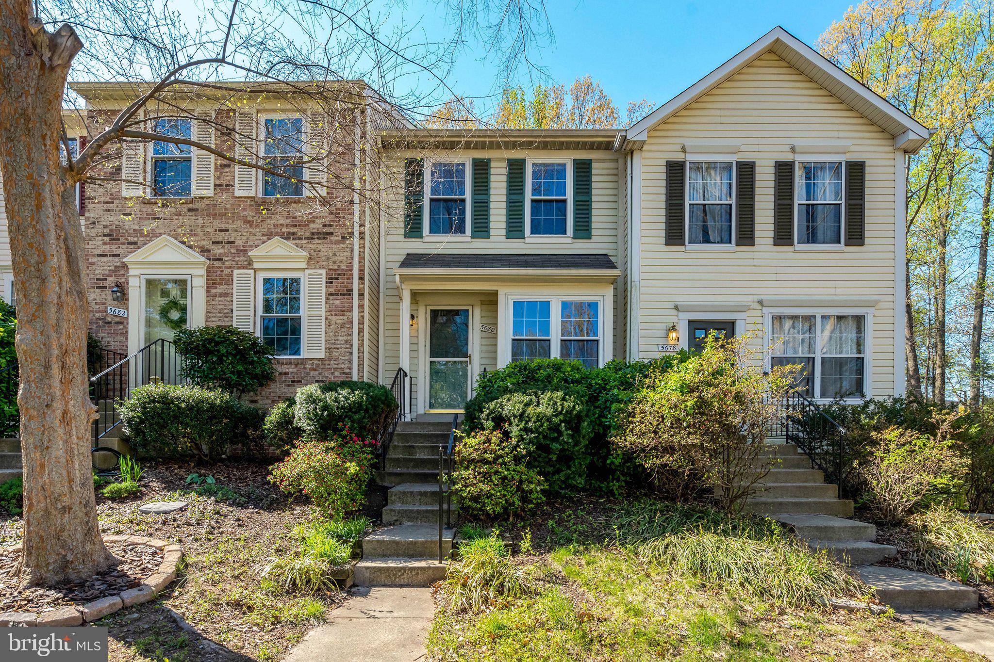 CENTREVILLE GREEN - Residential