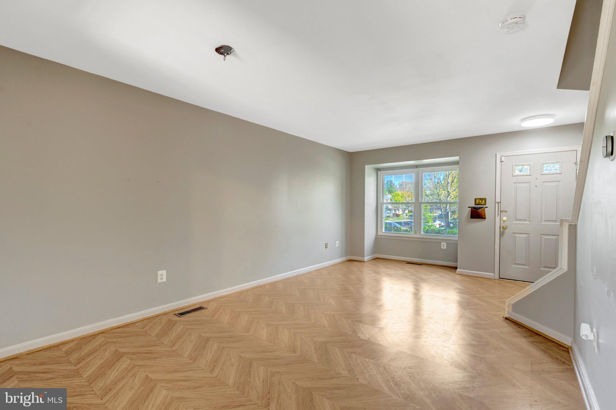 CENTREVILLE GREEN - Residential