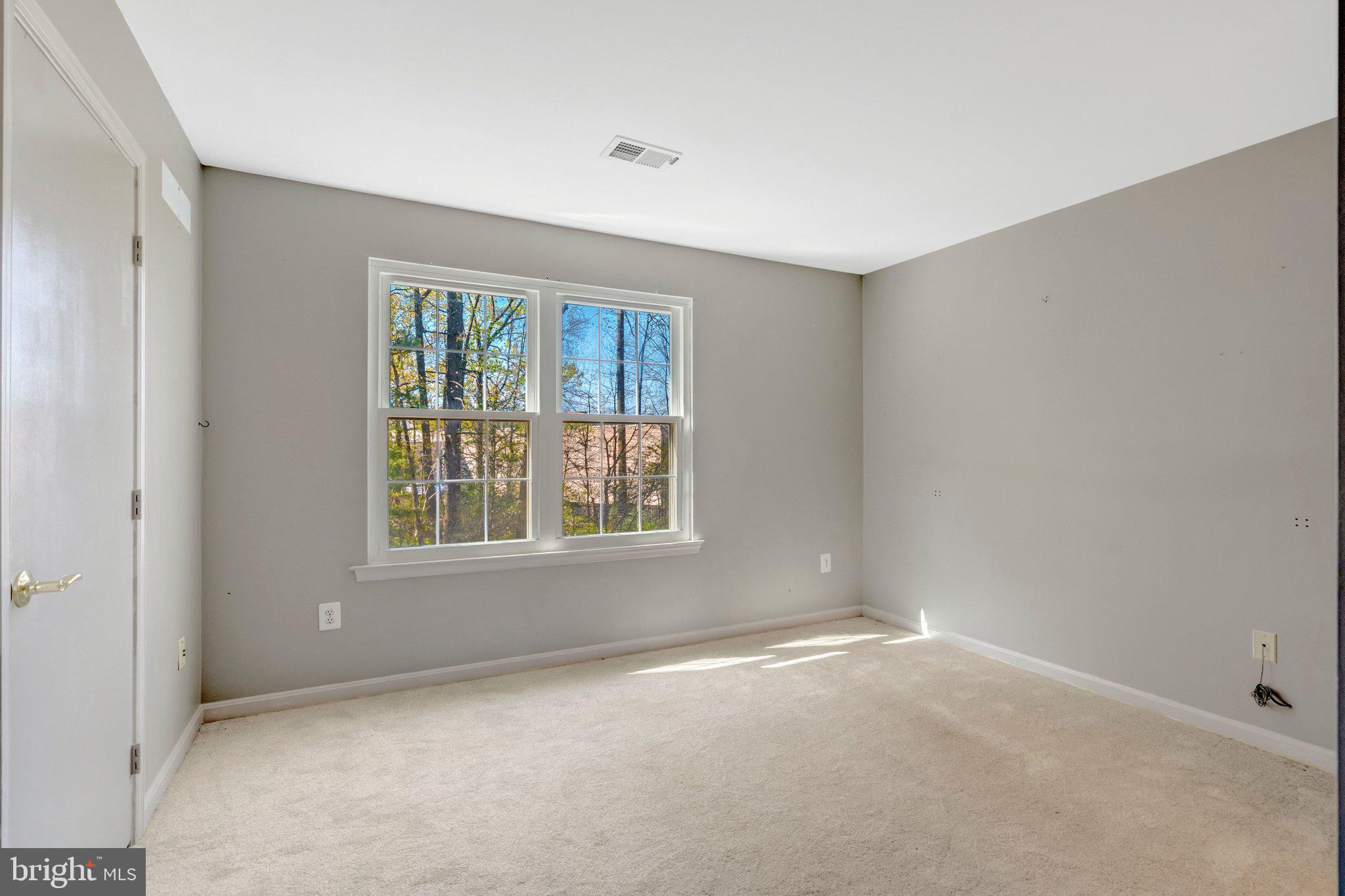 CENTREVILLE GREEN - Residential