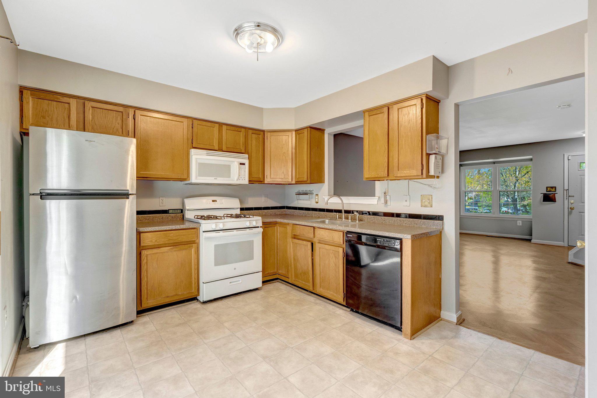 CENTREVILLE GREEN - Residential