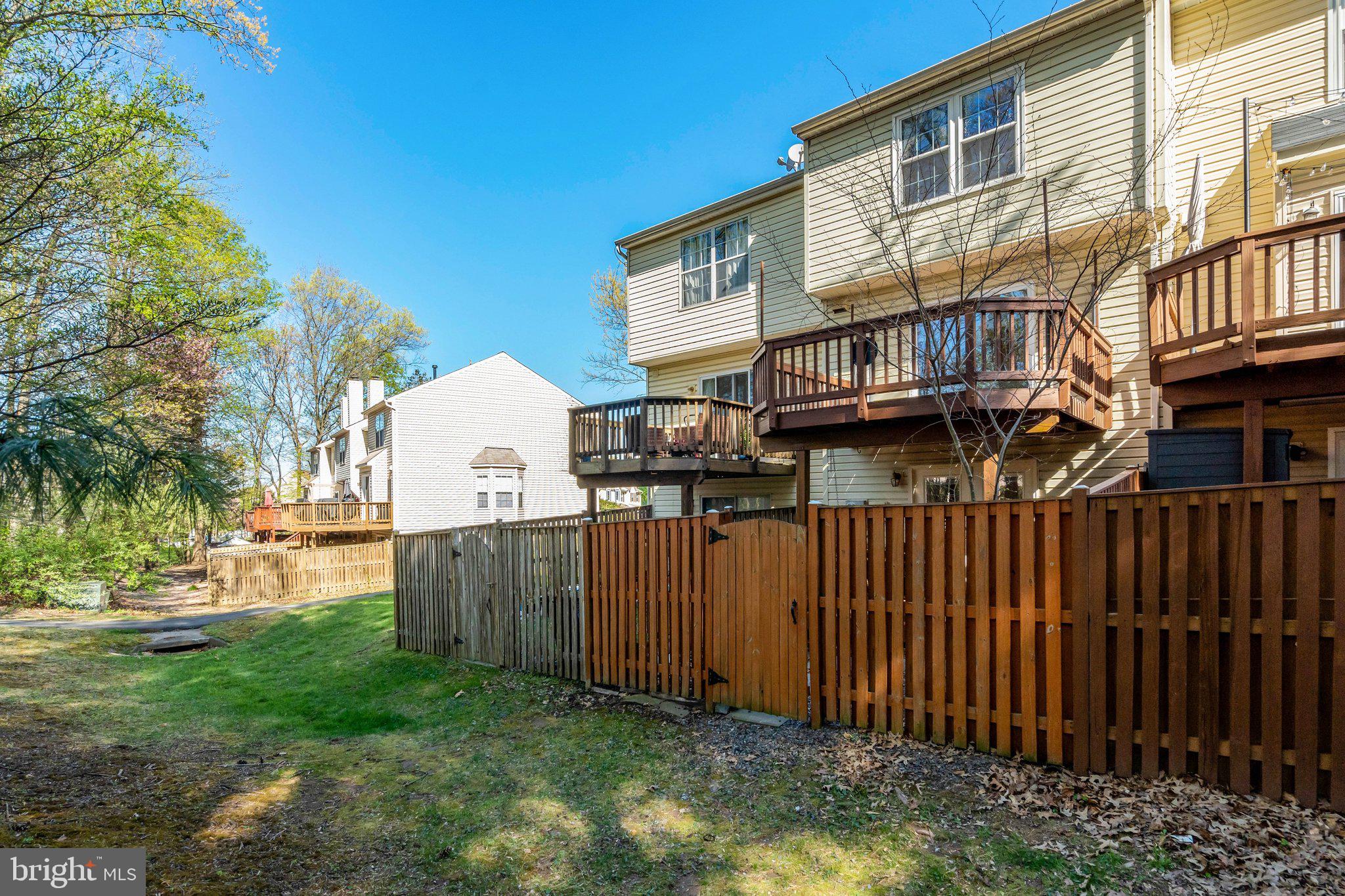 CENTREVILLE GREEN - Residential