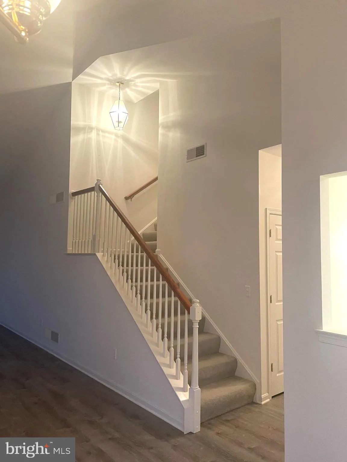 Hummelstown, Pennsylvania 17036, United States, 3 Bedrooms Bedrooms, ,3 BathroomsBathrooms,Residential,Pending,214404