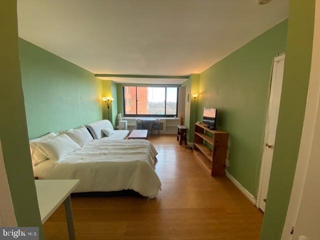 1021 ARLINGTON BOULEVARD 826