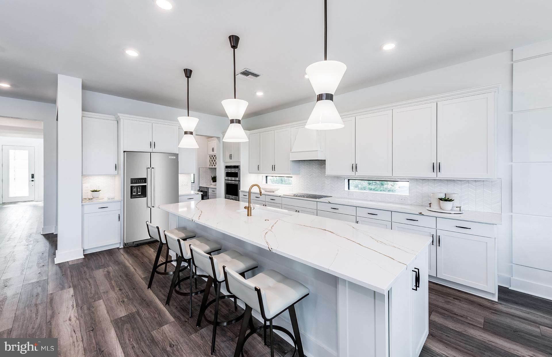 CATTAIL RUN - Residential