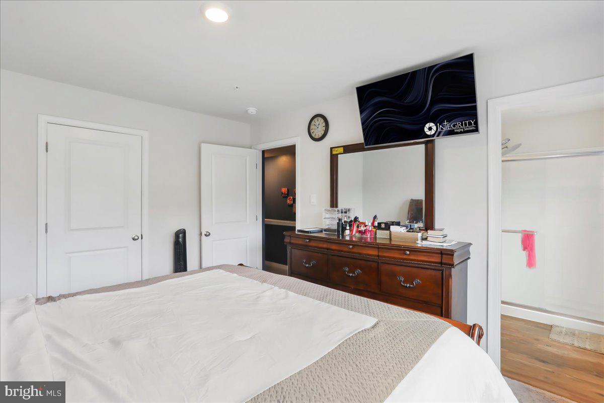 TUSCARORA CREEK - Residential