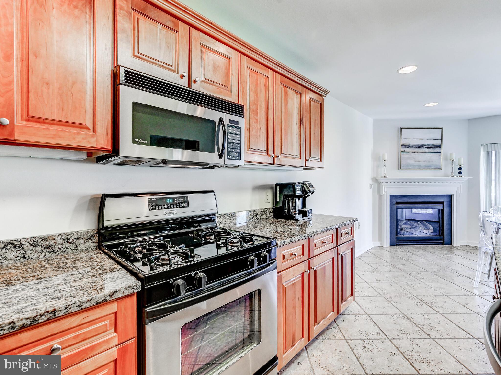 ROUNDWOOD RIDGE - Residential