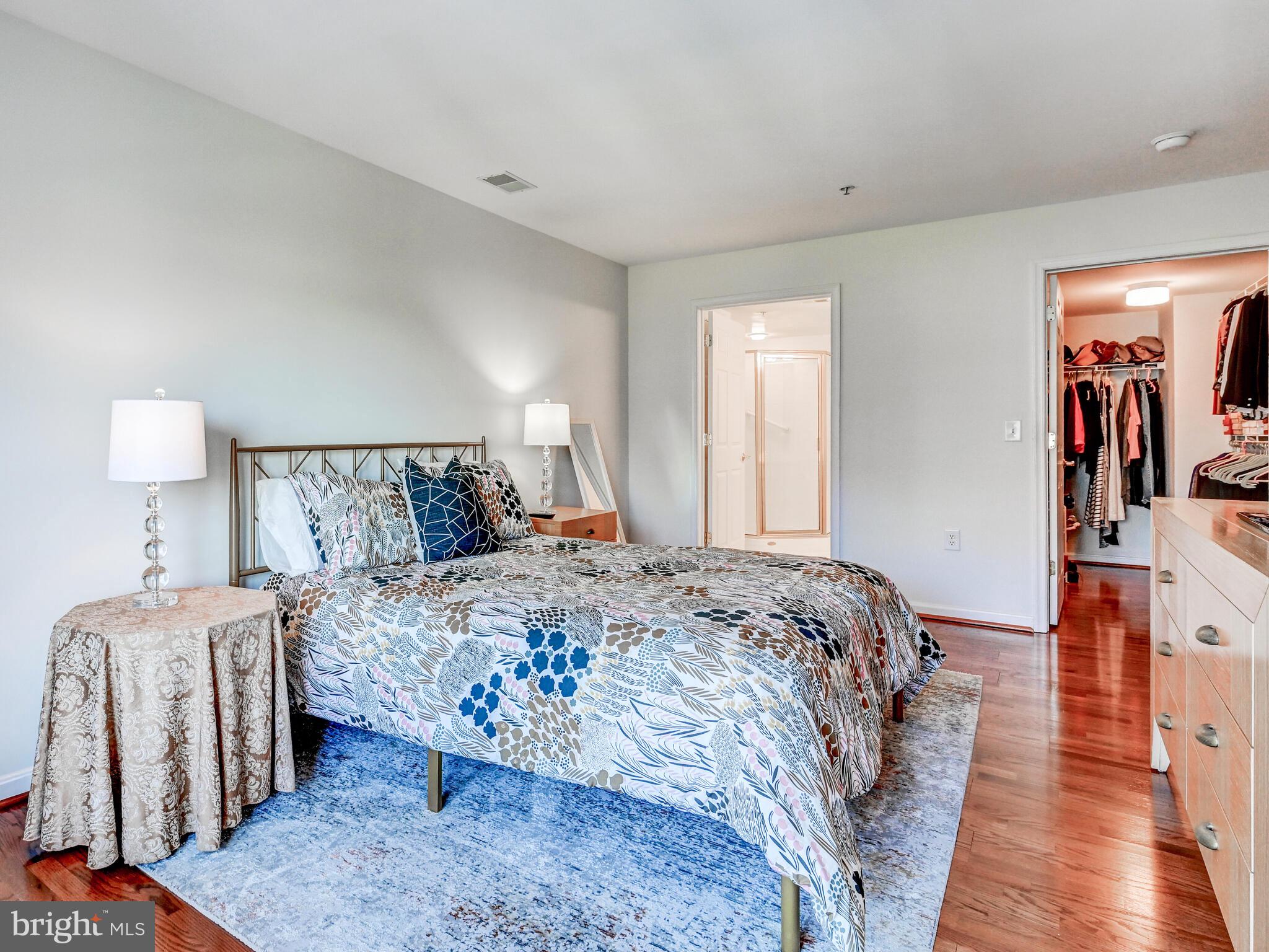 ROUNDWOOD RIDGE - Residential