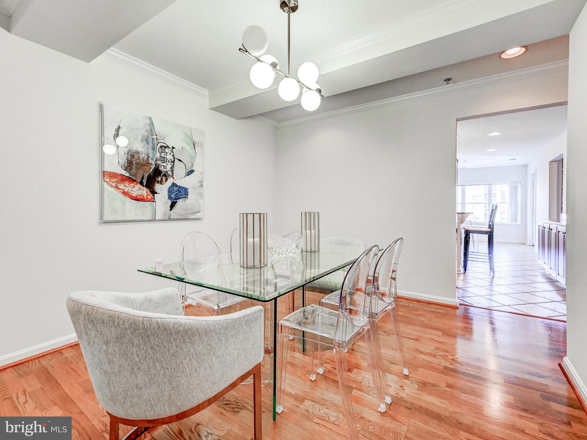 ROUNDWOOD RIDGE - Residential