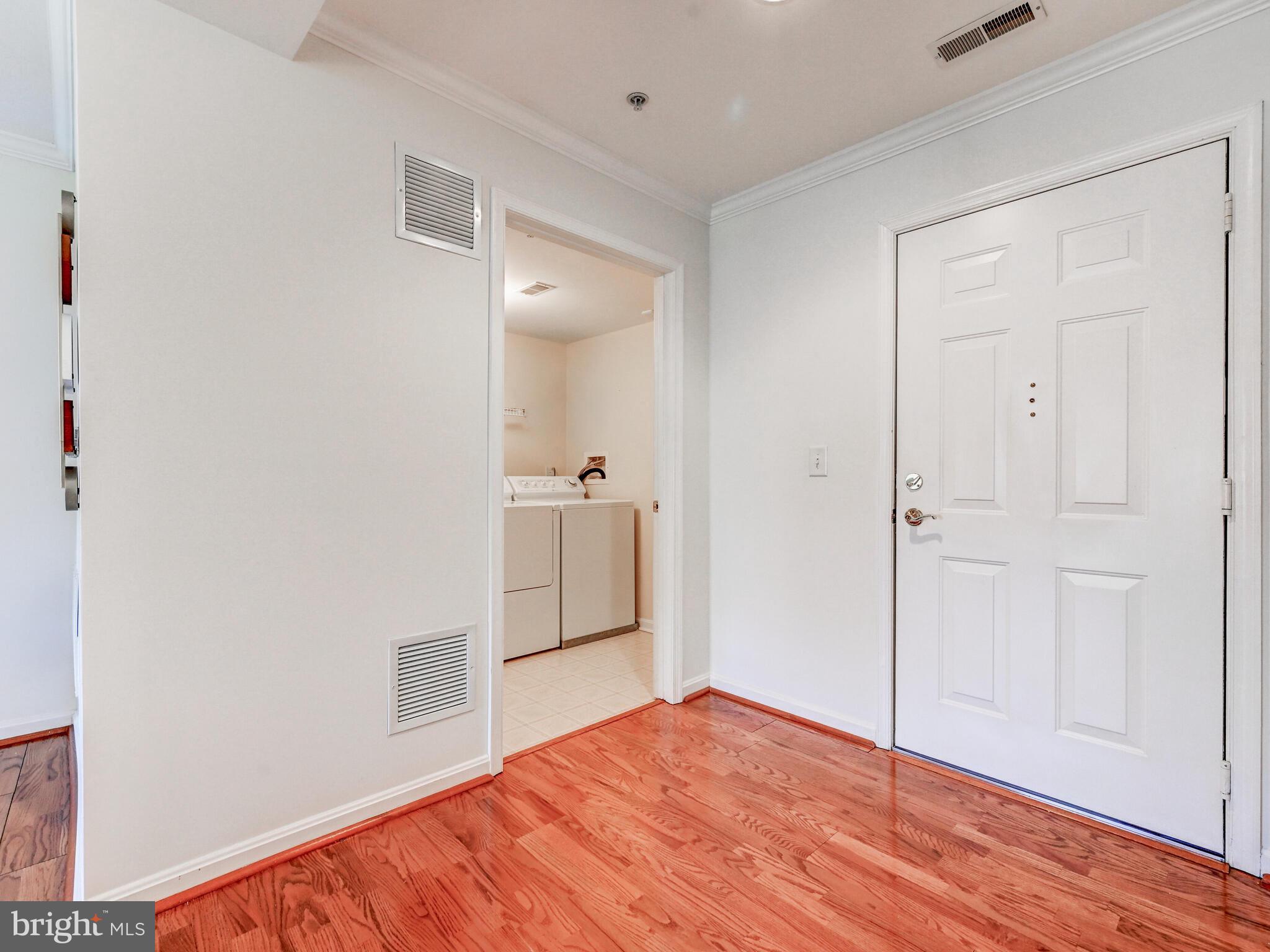 ROUNDWOOD RIDGE - Residential