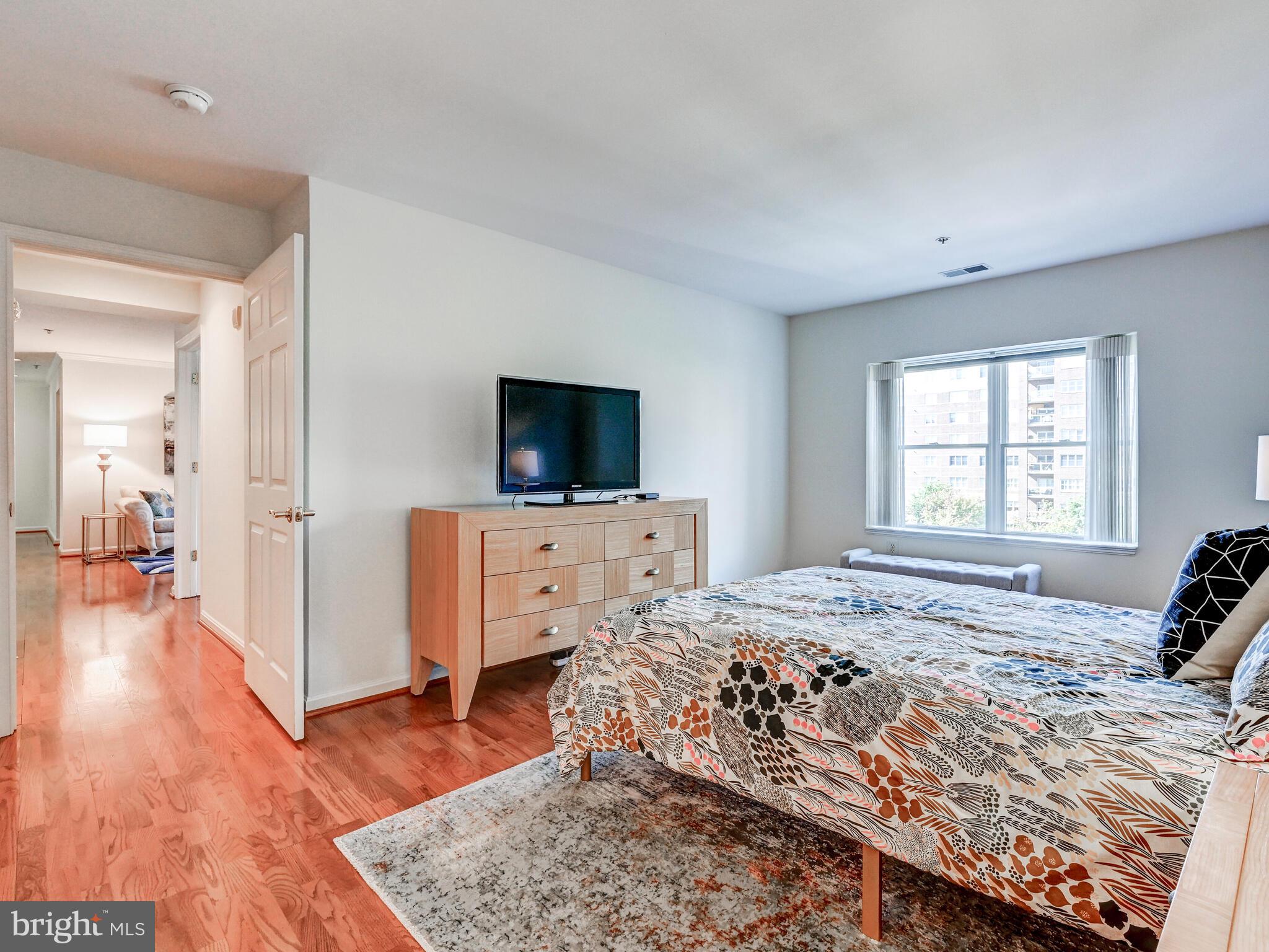 ROUNDWOOD RIDGE - Residential