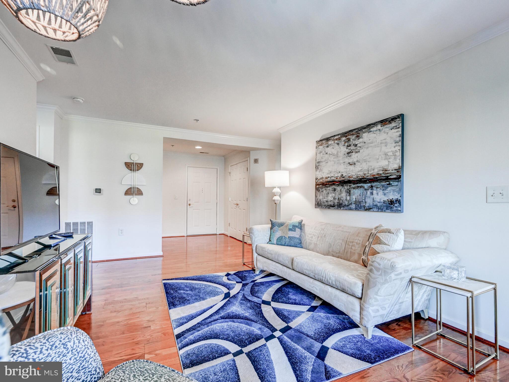 ROUNDWOOD RIDGE - Residential