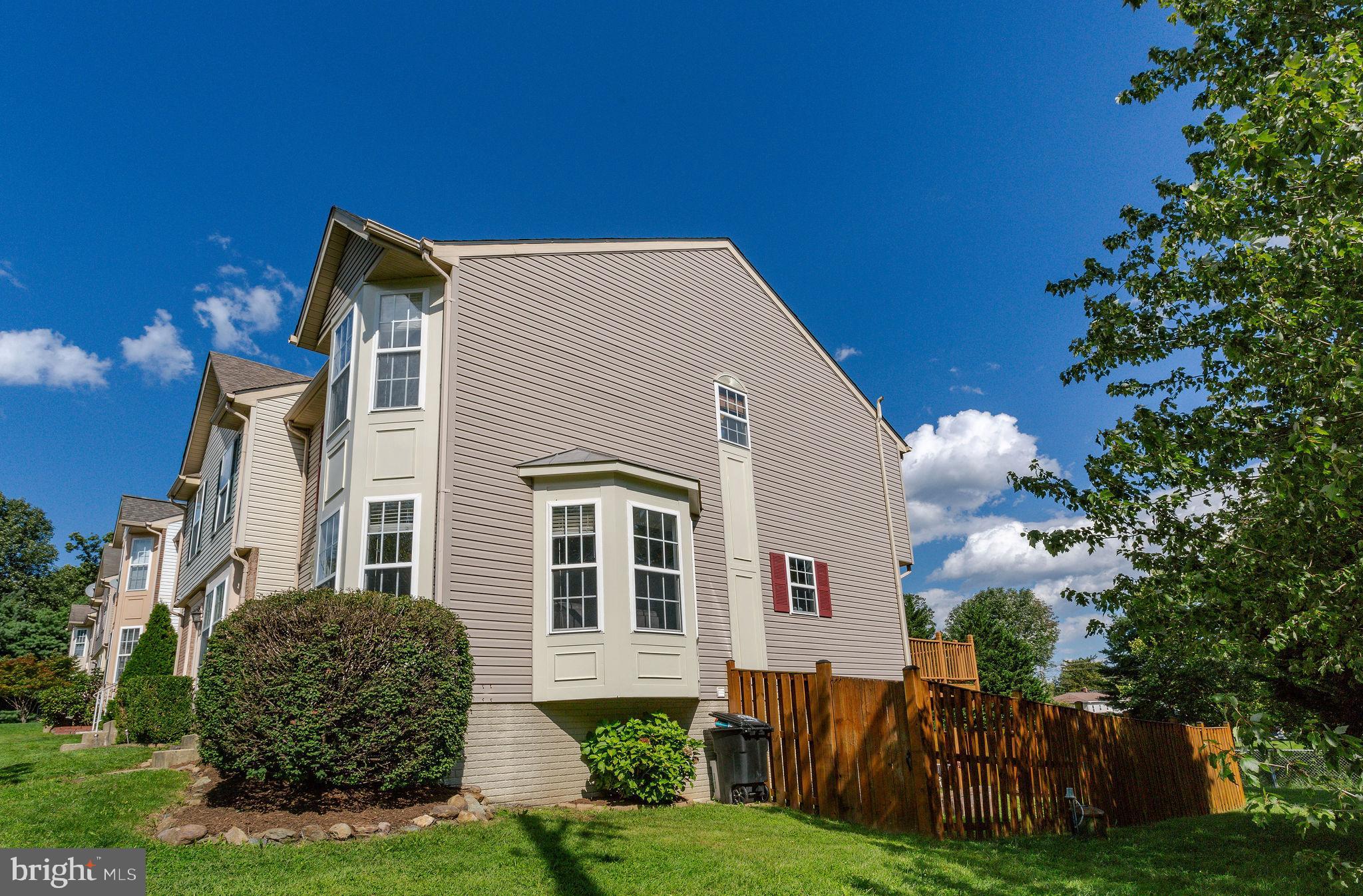 PARKVIEW MANOR - Residential