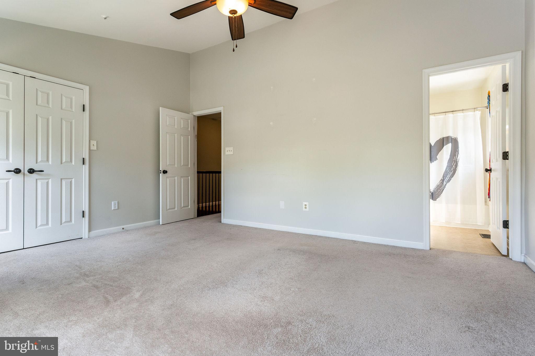 PARKVIEW MANOR - Residential