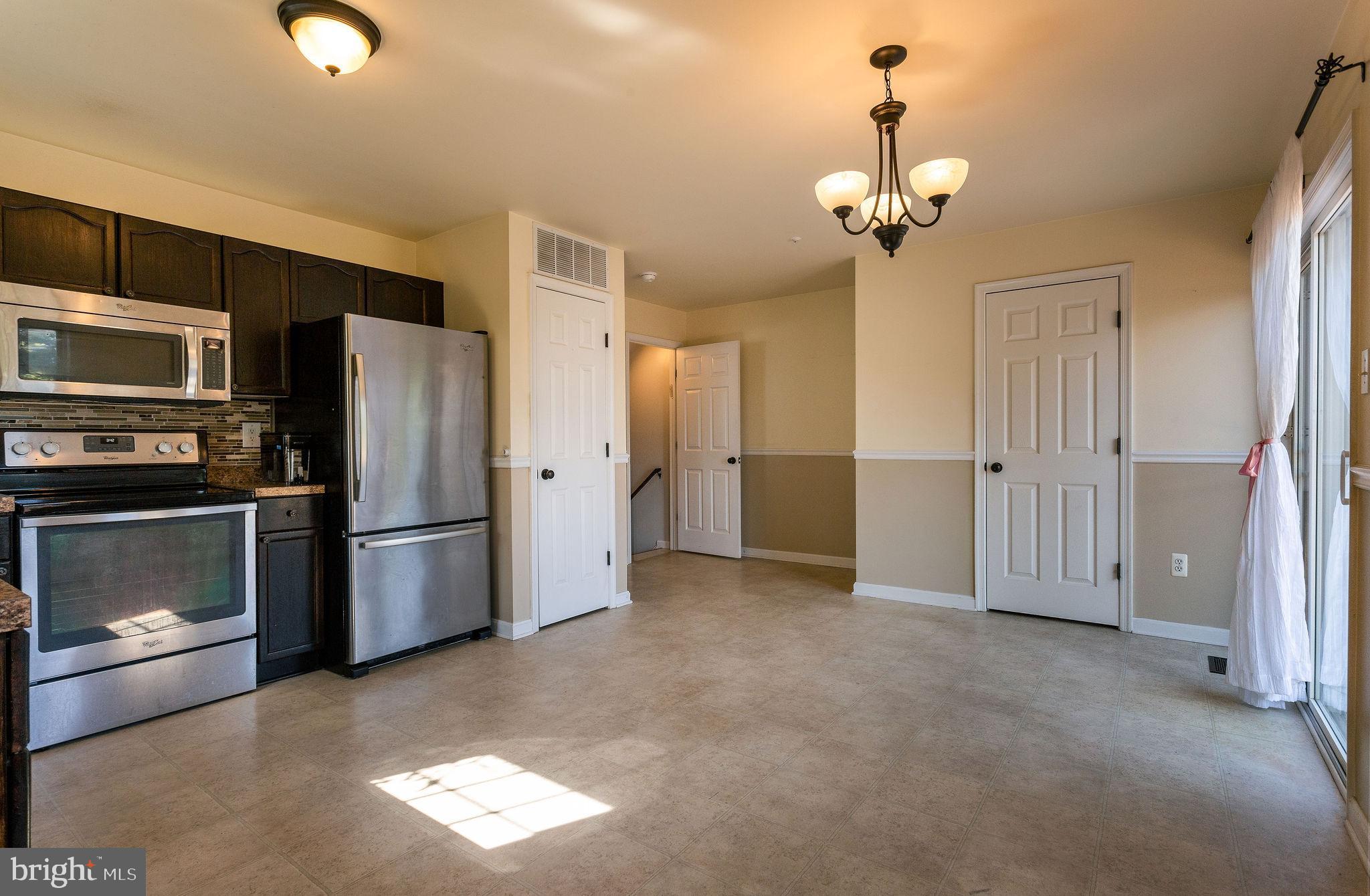 PARKVIEW MANOR - Residential