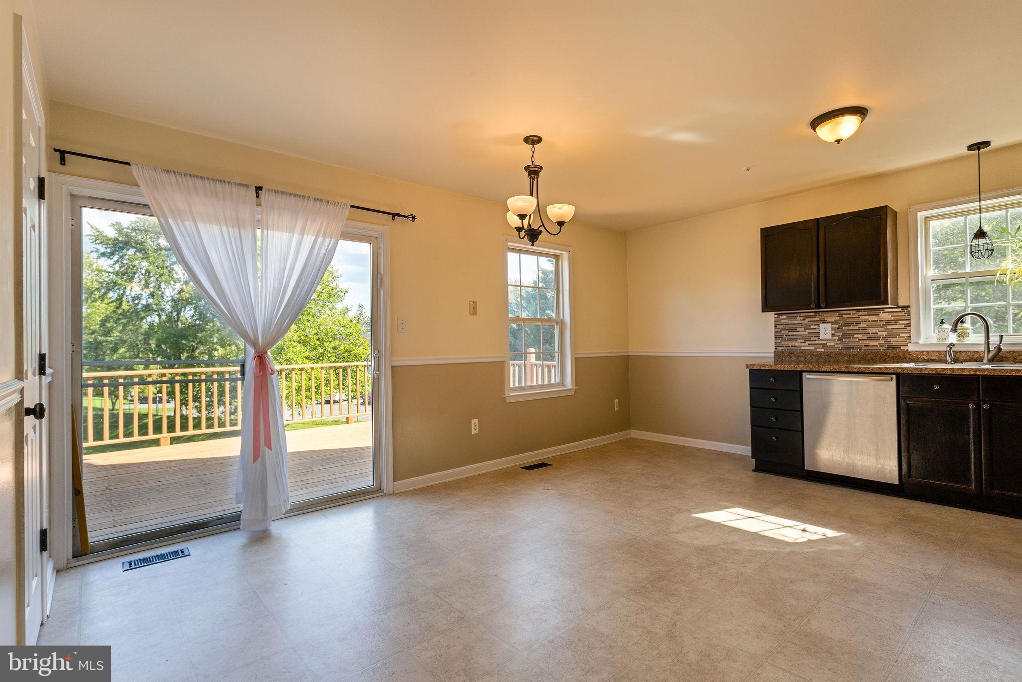 PARKVIEW MANOR - Residential