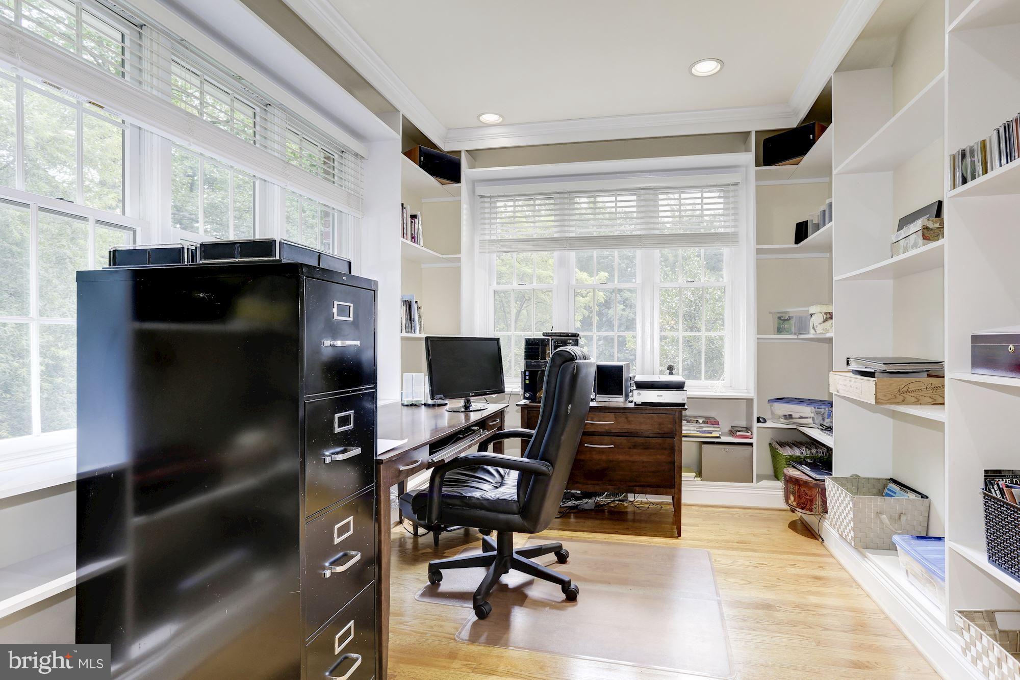 BELVOIR - Residential