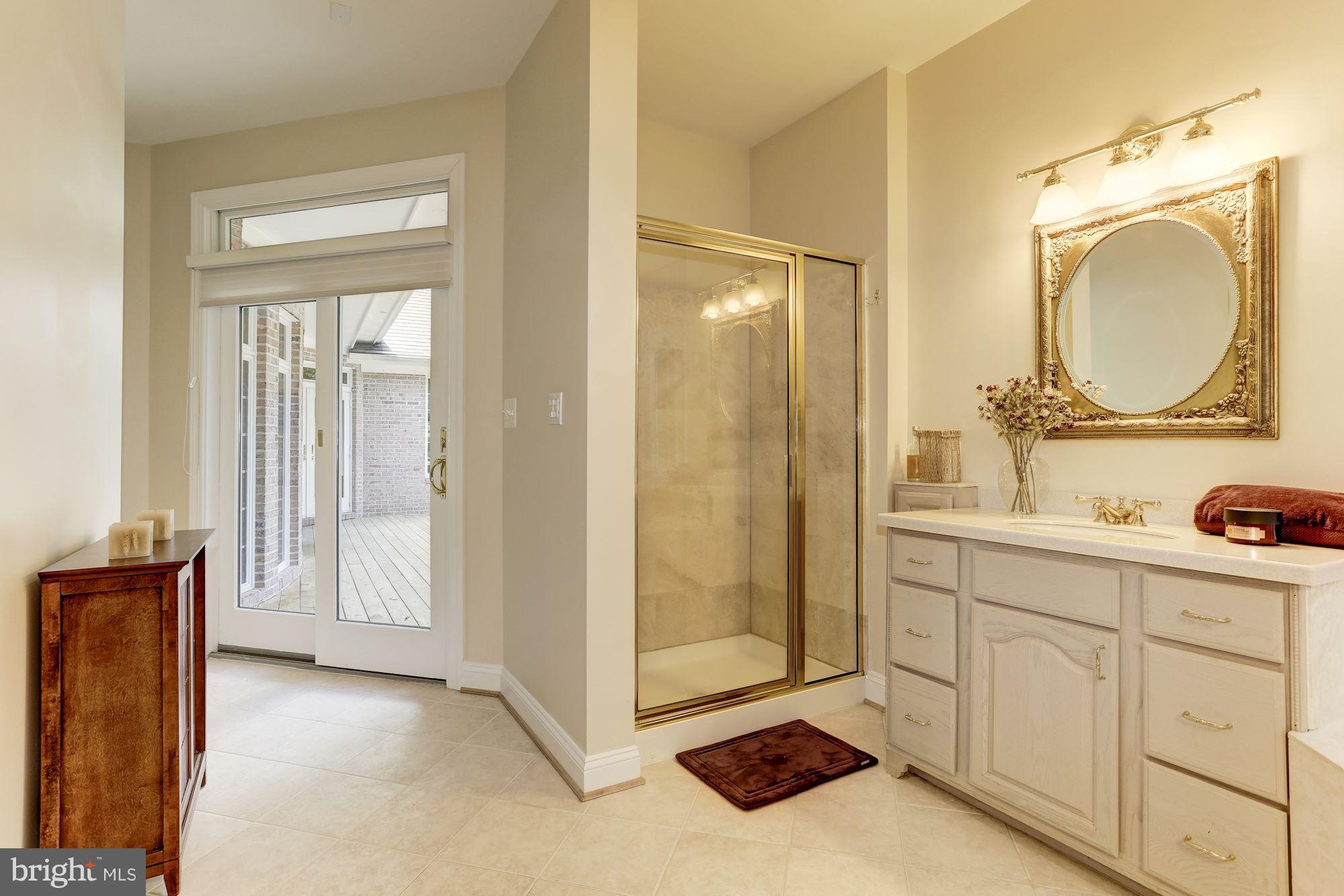 BELVOIR - Residential