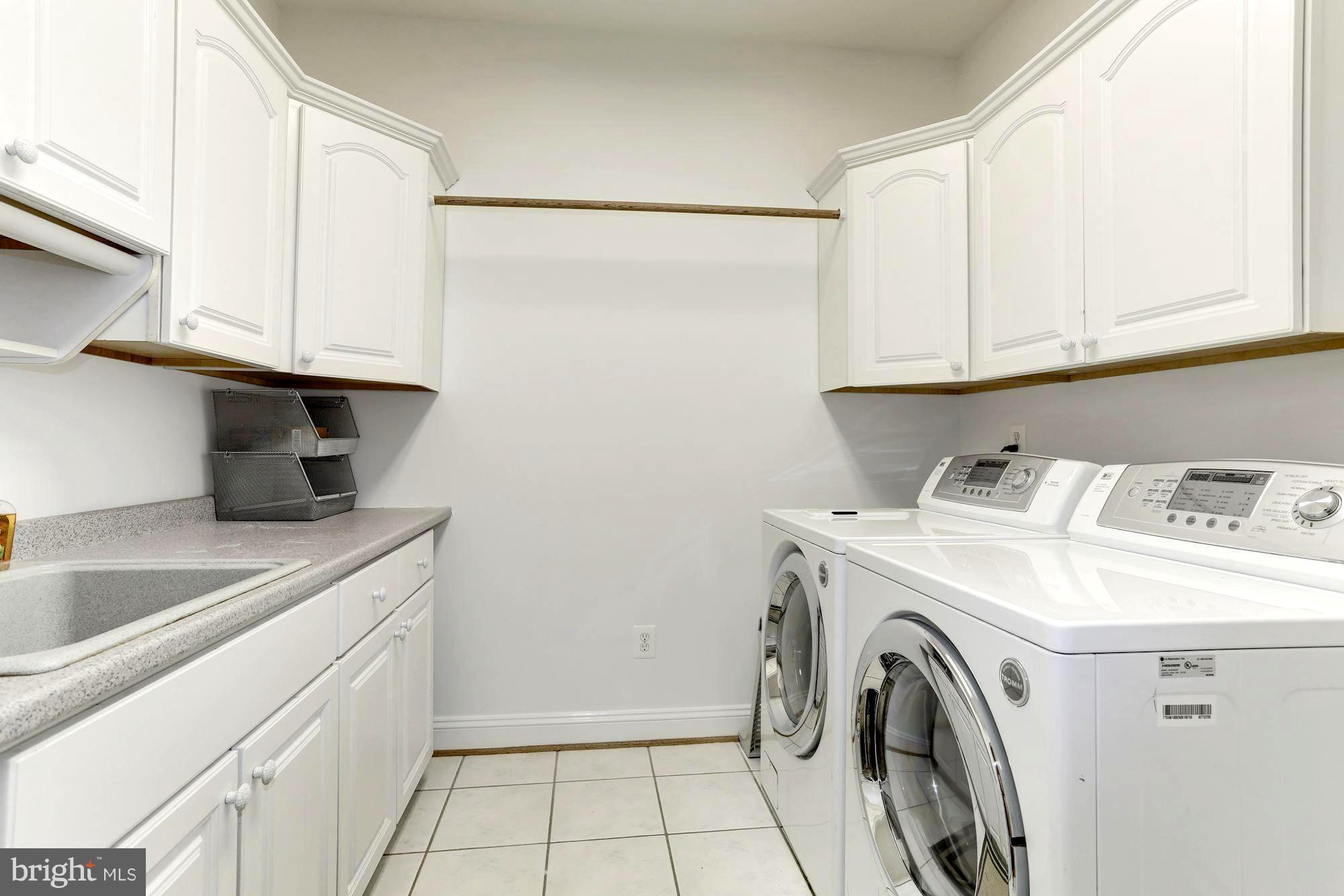 BELVOIR - Residential