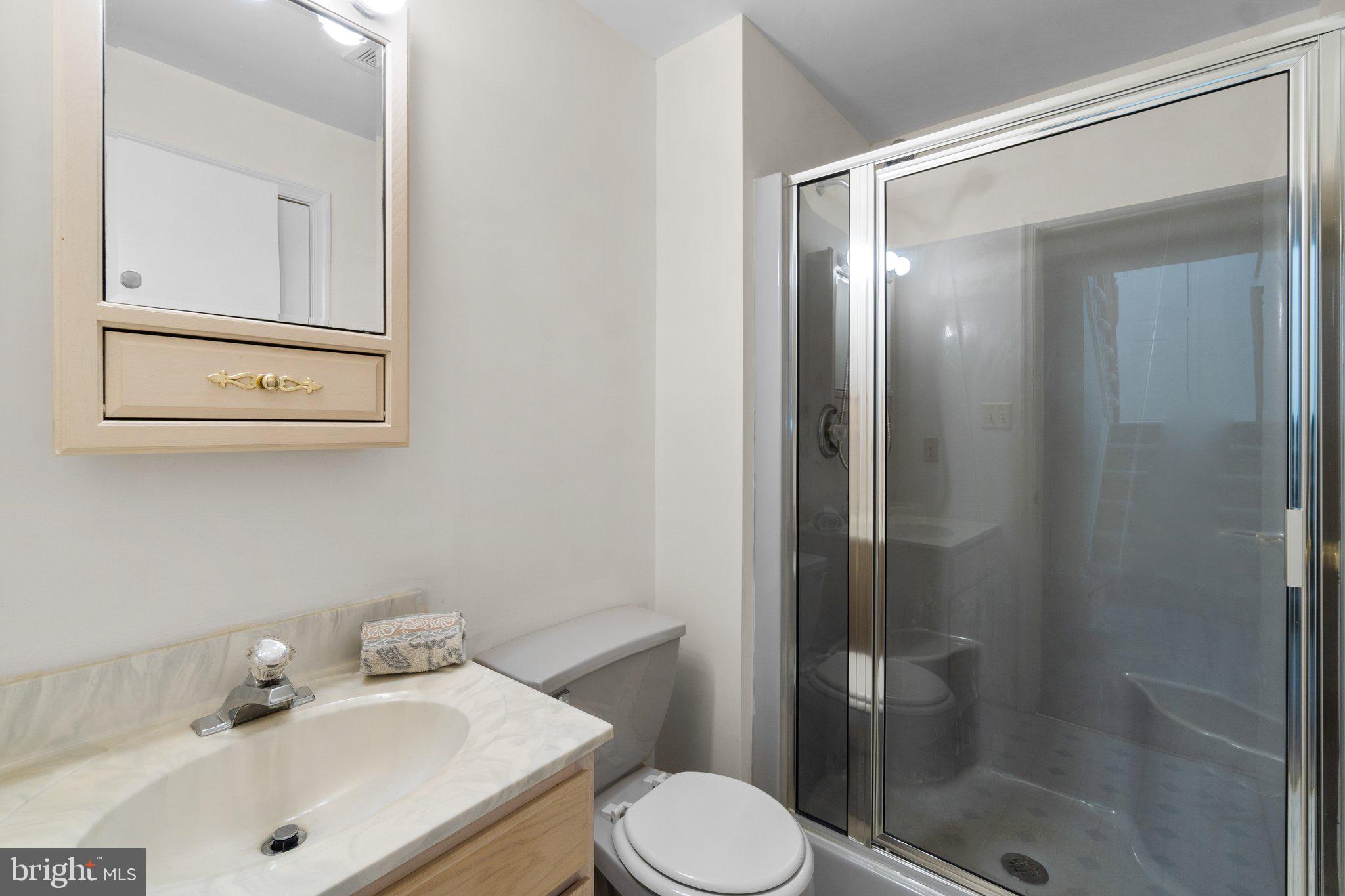 KINGS CHOICE - Residential