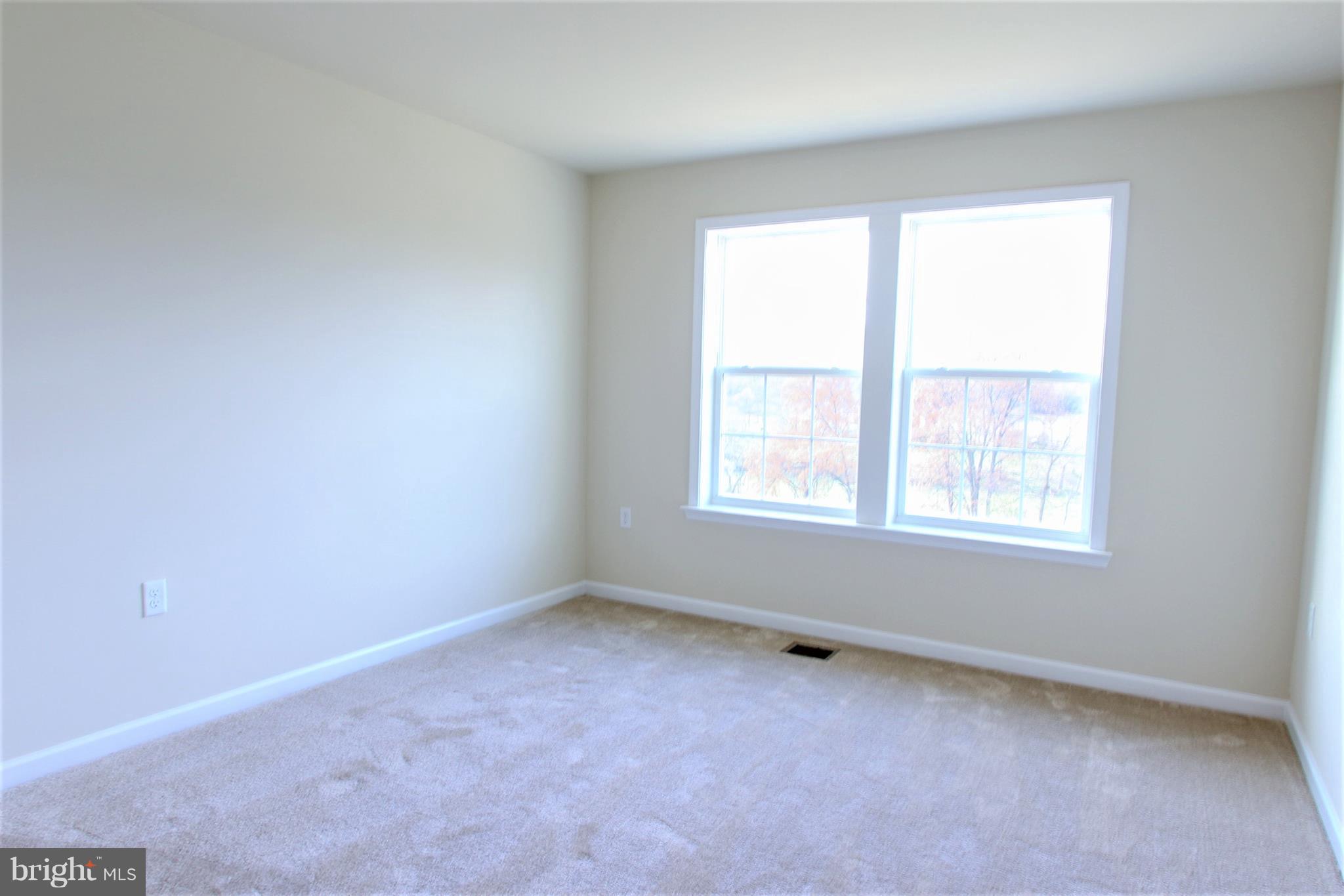 RIDGES OF TUSCARORA - Residential