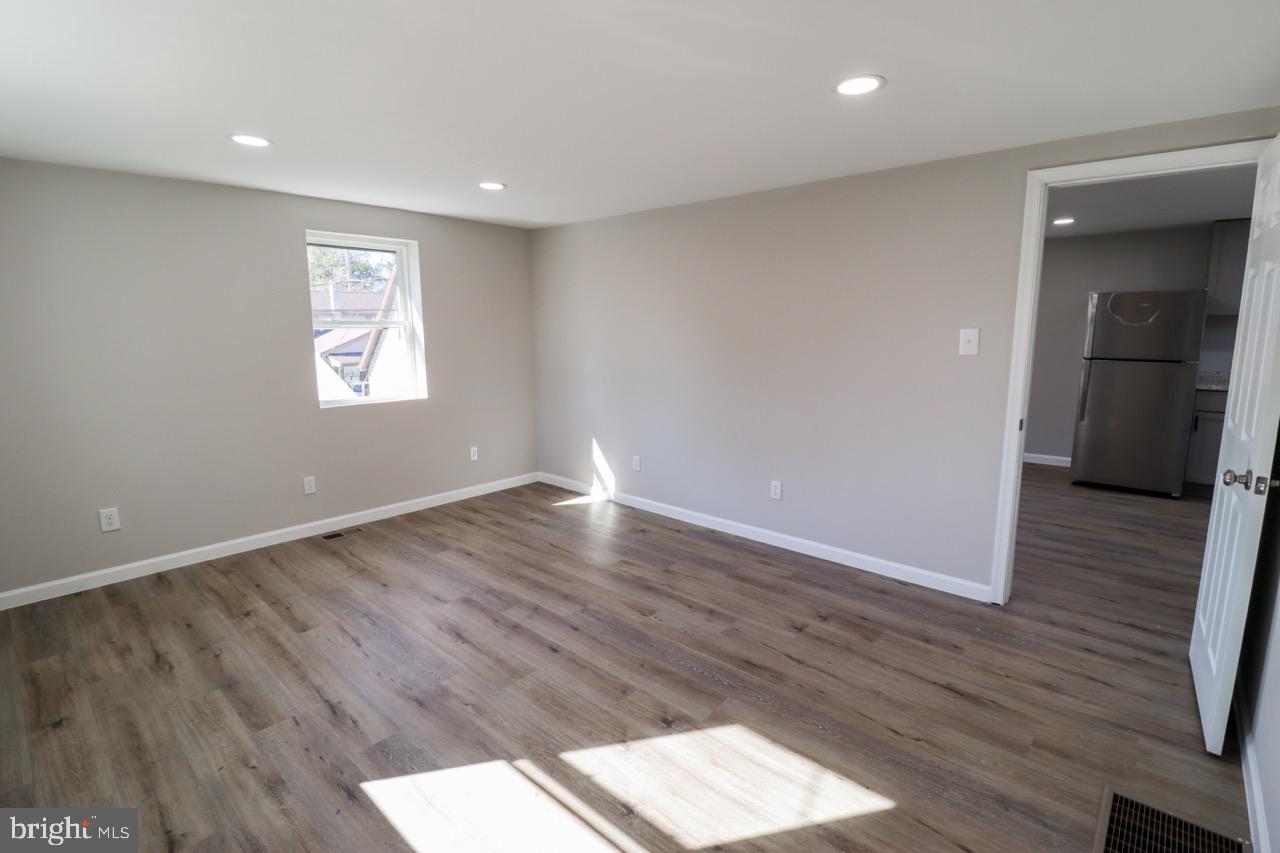 HUMMELSTOWN - Residential