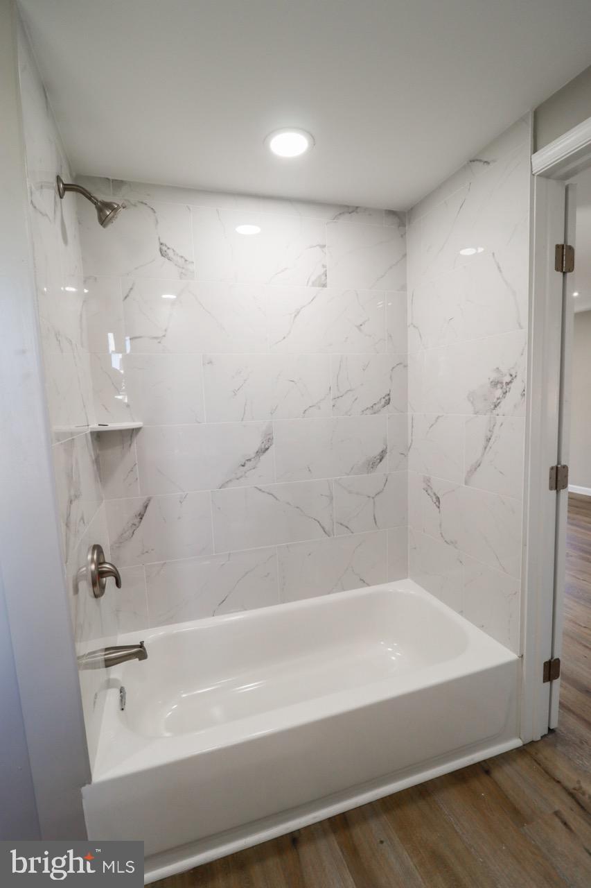 HUMMELSTOWN - Residential