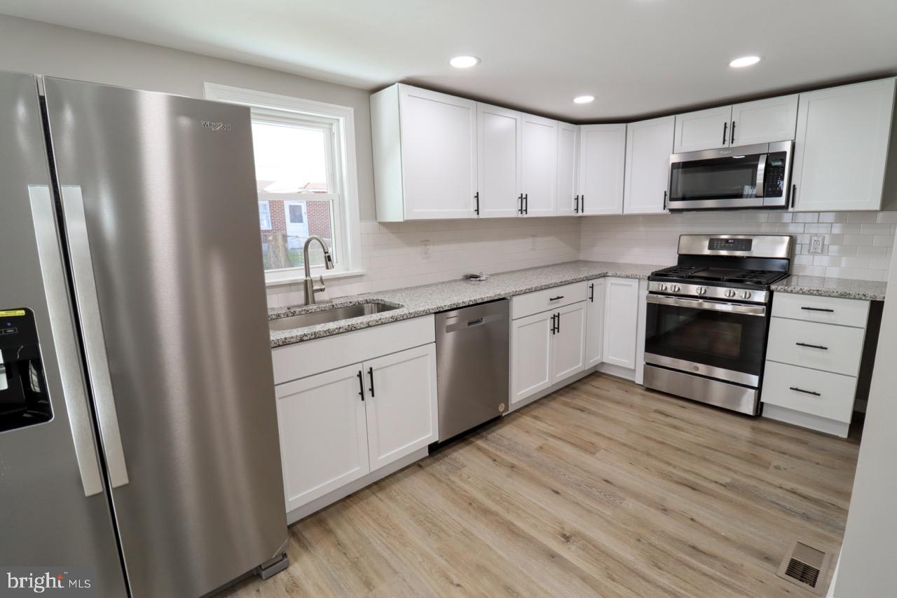 HUMMELSTOWN - Residential