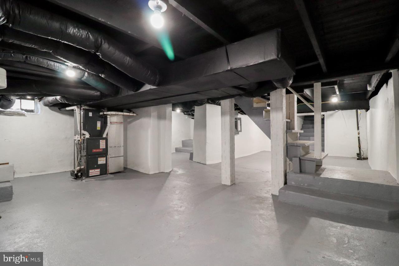 HUMMELSTOWN - Residential