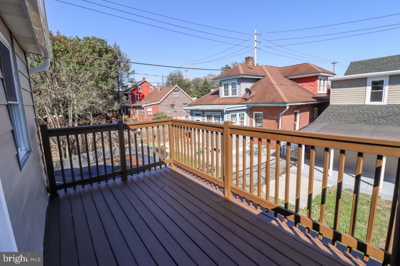 HUMMELSTOWN - Residential