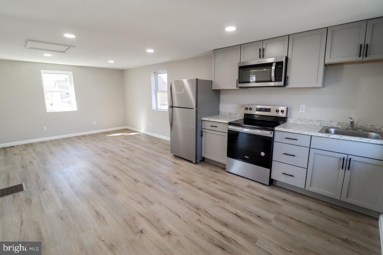 HUMMELSTOWN - Residential