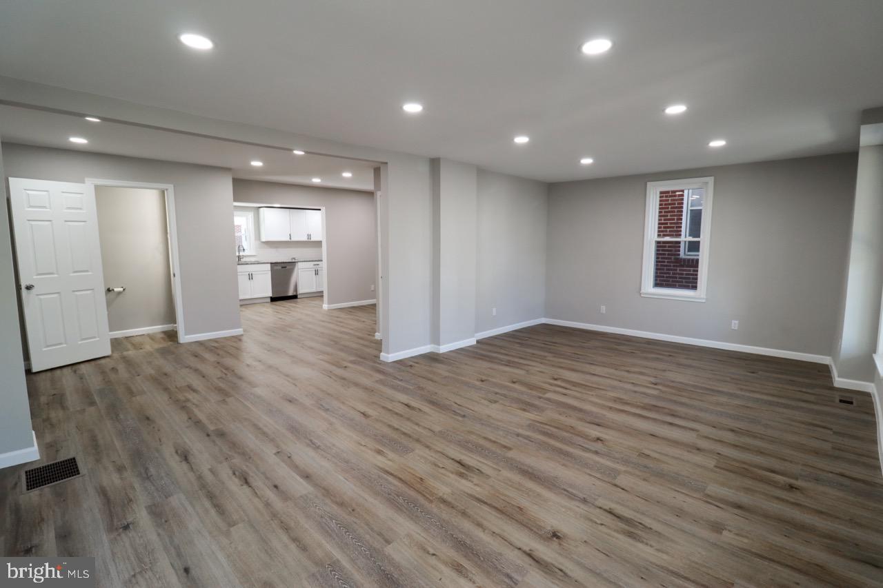 HUMMELSTOWN - Residential