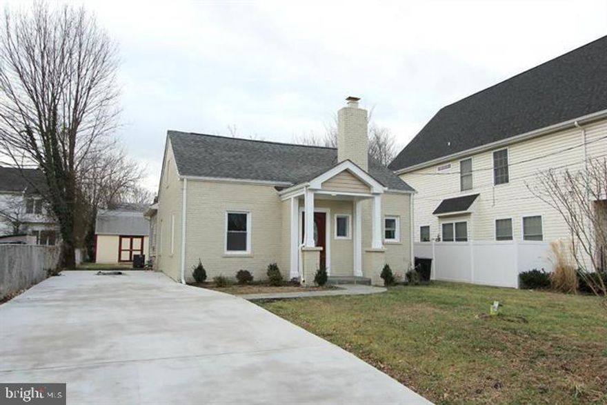 Spacious and well-updated, this charming single family home offers a spacious kitchen, two main level bedrooms, wood burning fireplace, large flat yard, plenty of extra storage and is a short walk to many shops and restaurants and a stone's throw from Washington DC.   Available early December.