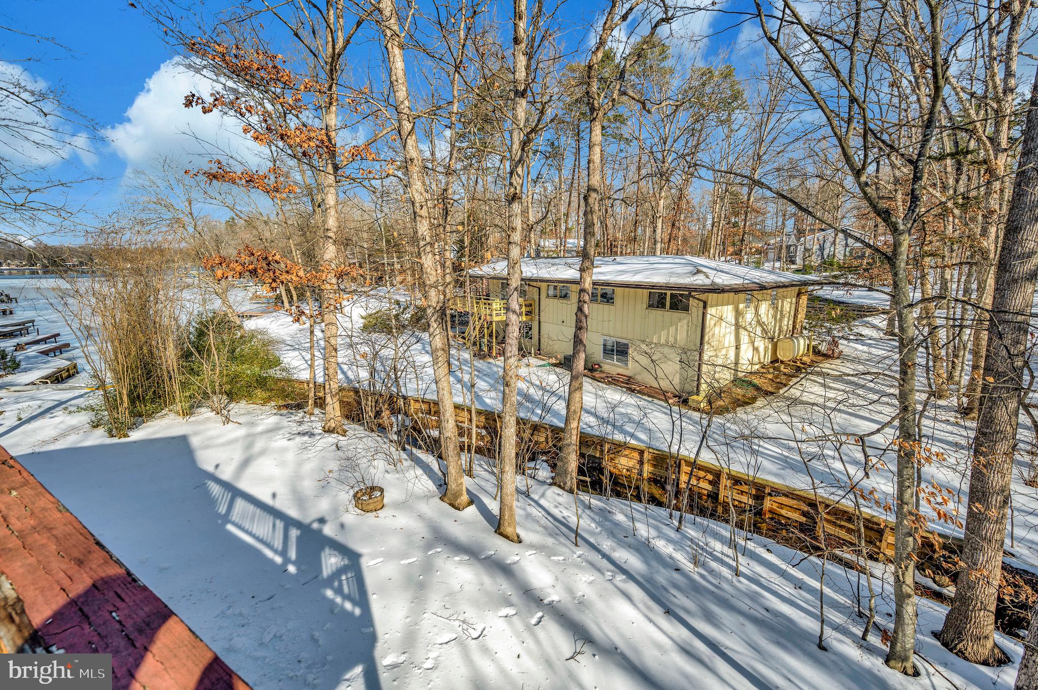 LAKE OF THE WOODS - Residential