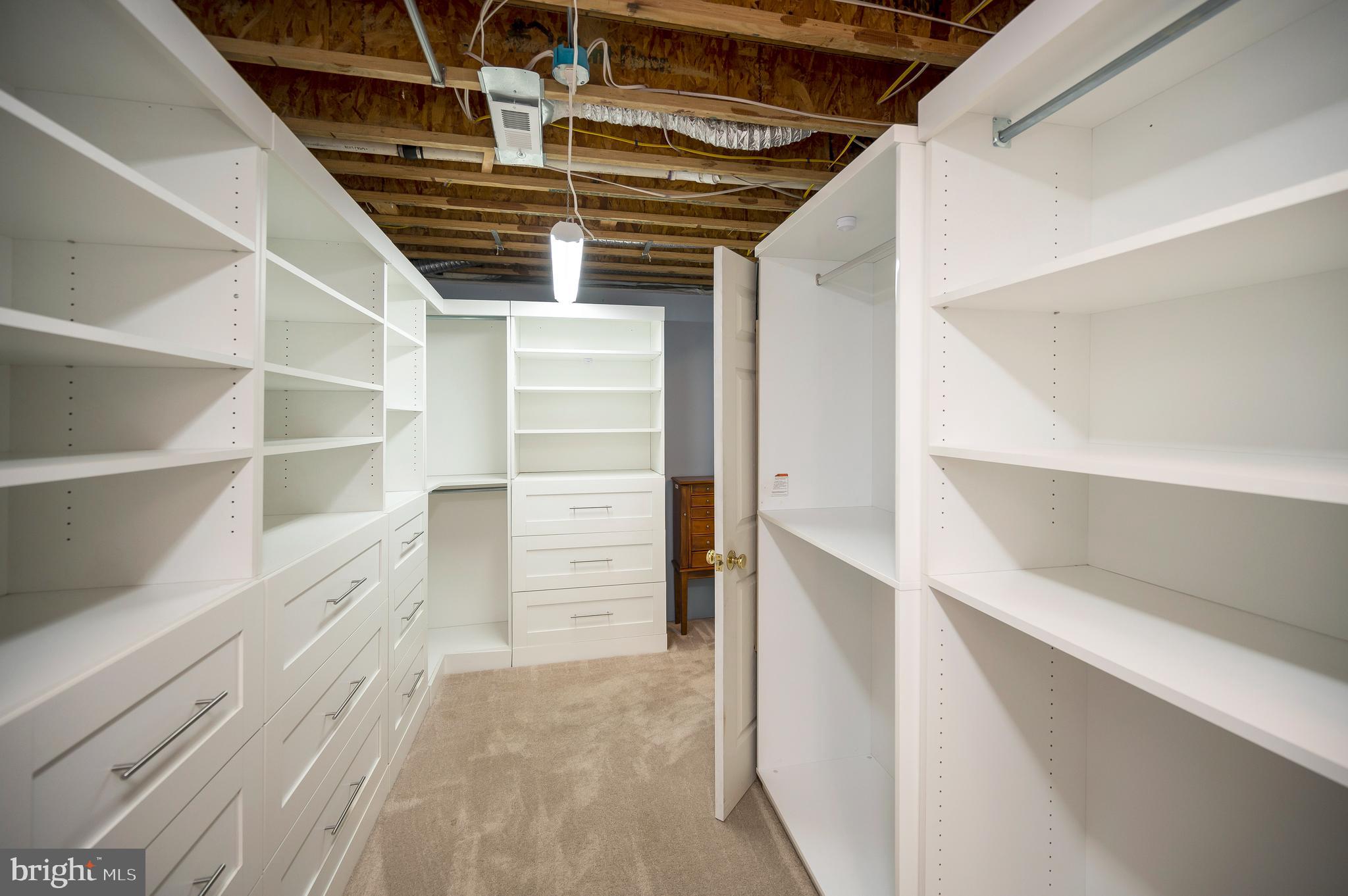 LAKE OF THE WOODS - Residential