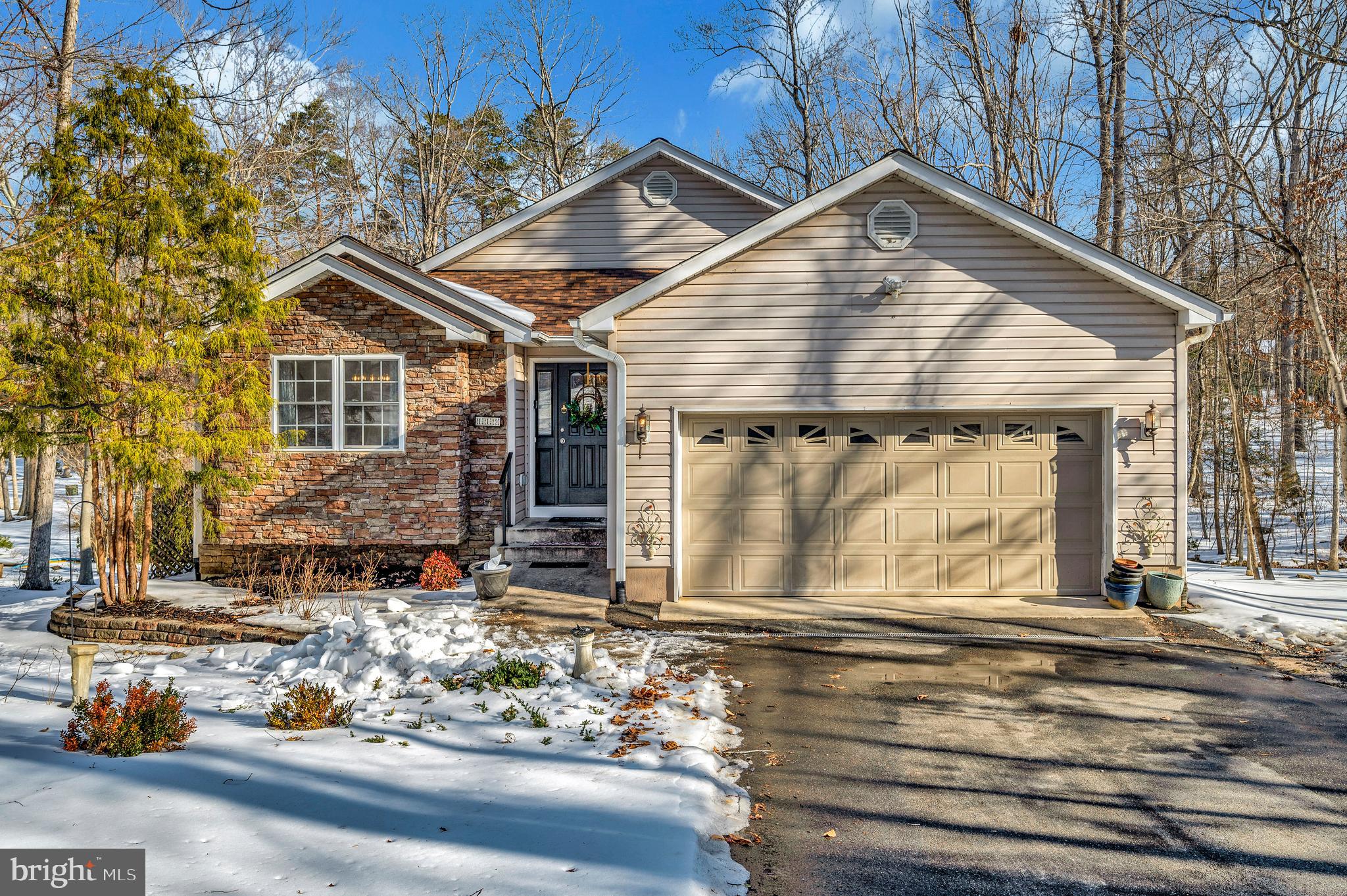 LAKE OF THE WOODS - Residential