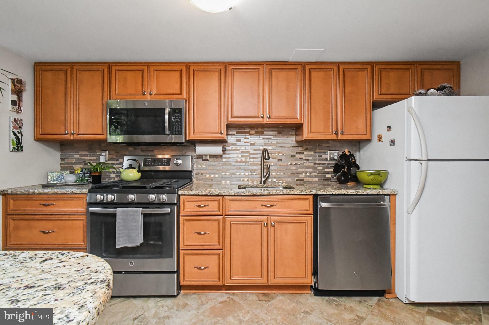 283 SHAWMONT AVENUE 4B5