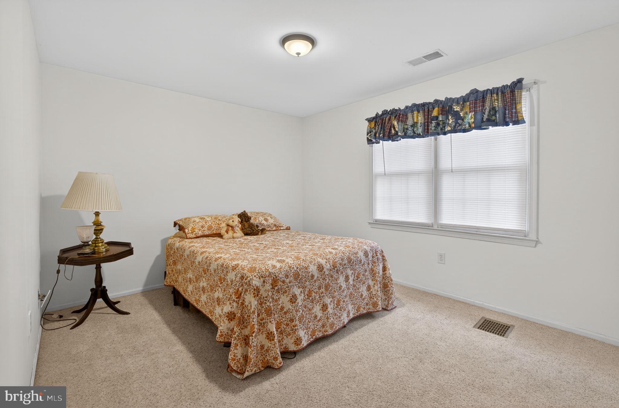 APPLEWOOD - Residential