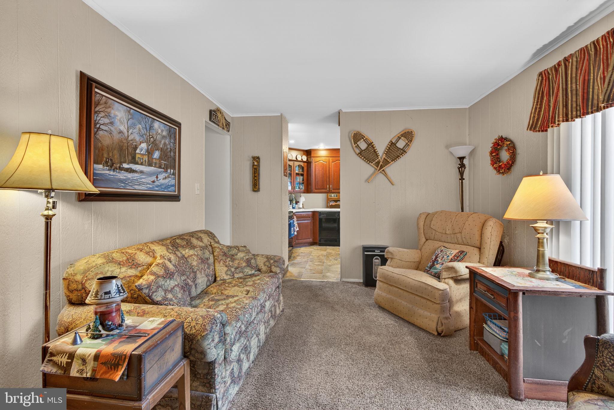 APPLEWOOD - Residential