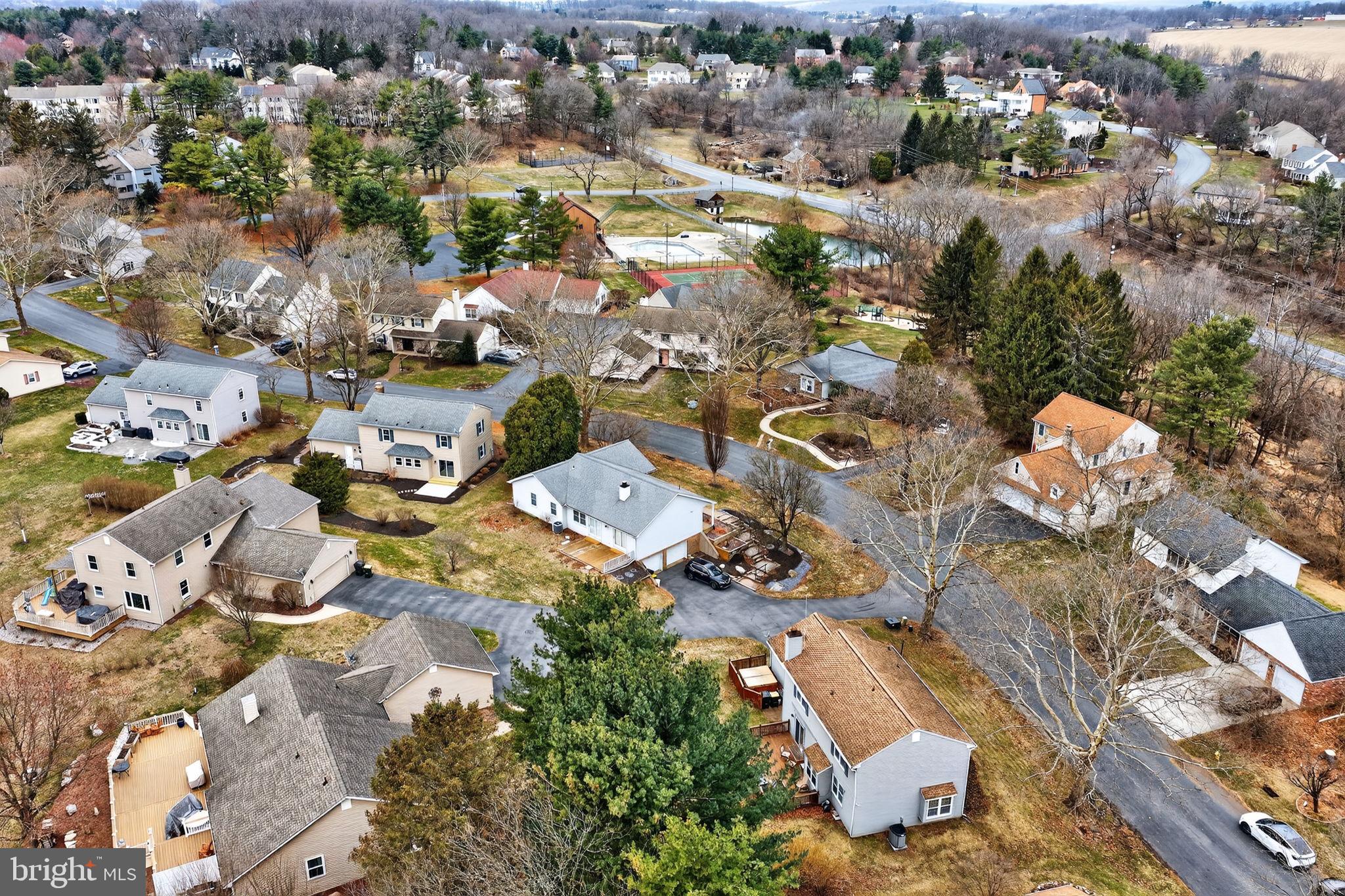 APPLEWOOD - Residential