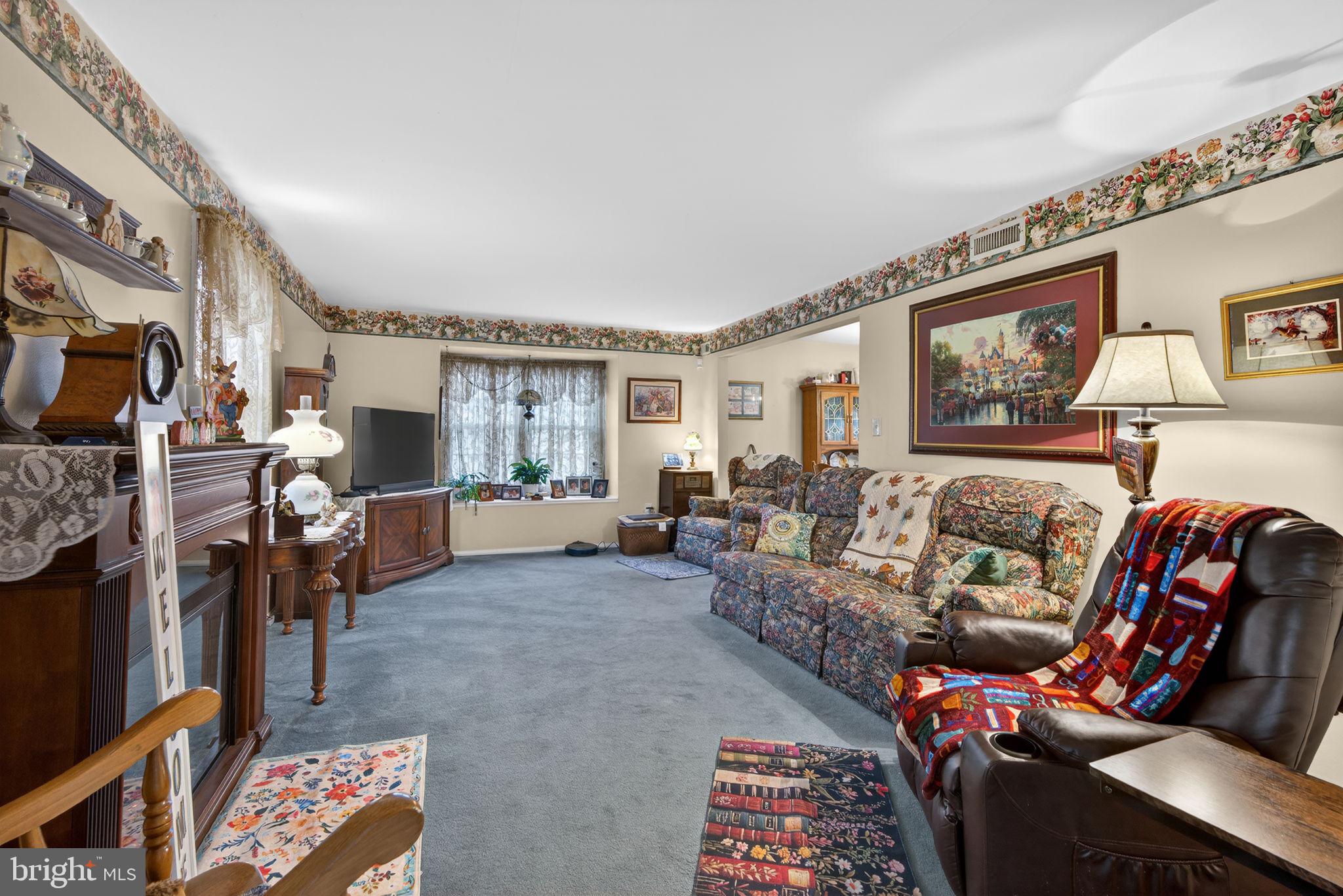 APPLEWOOD - Residential