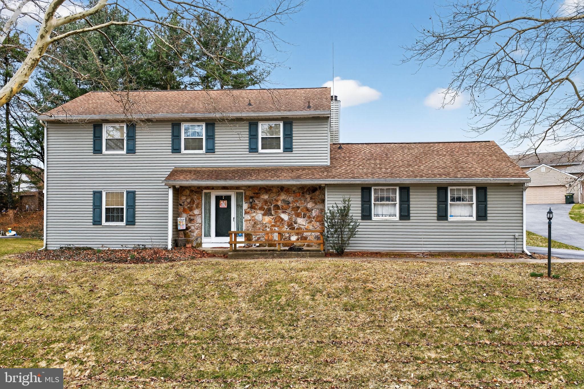 APPLEWOOD - Residential