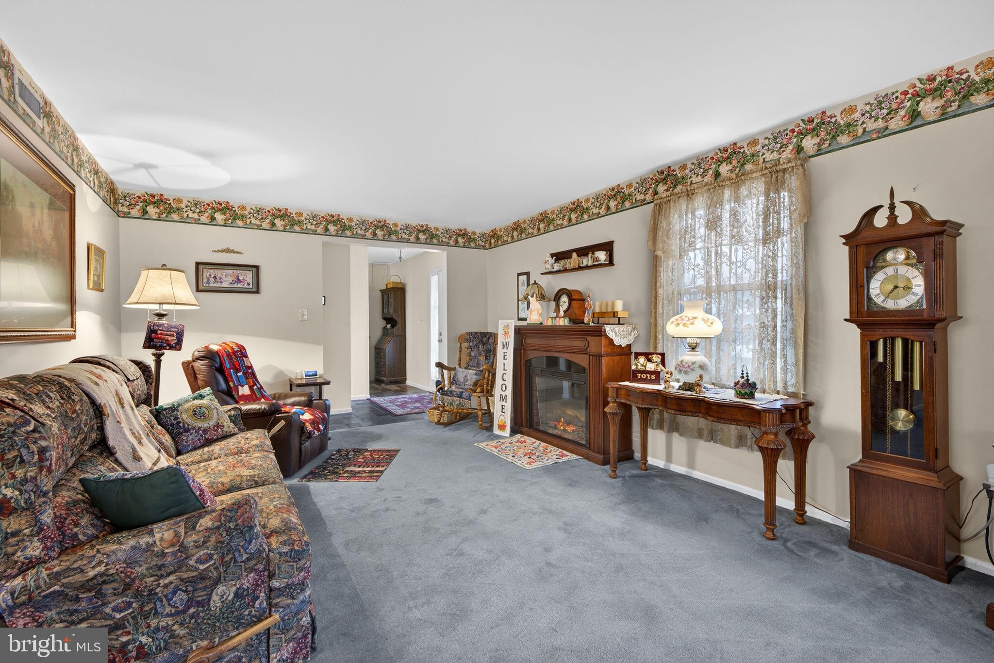 APPLEWOOD - Residential