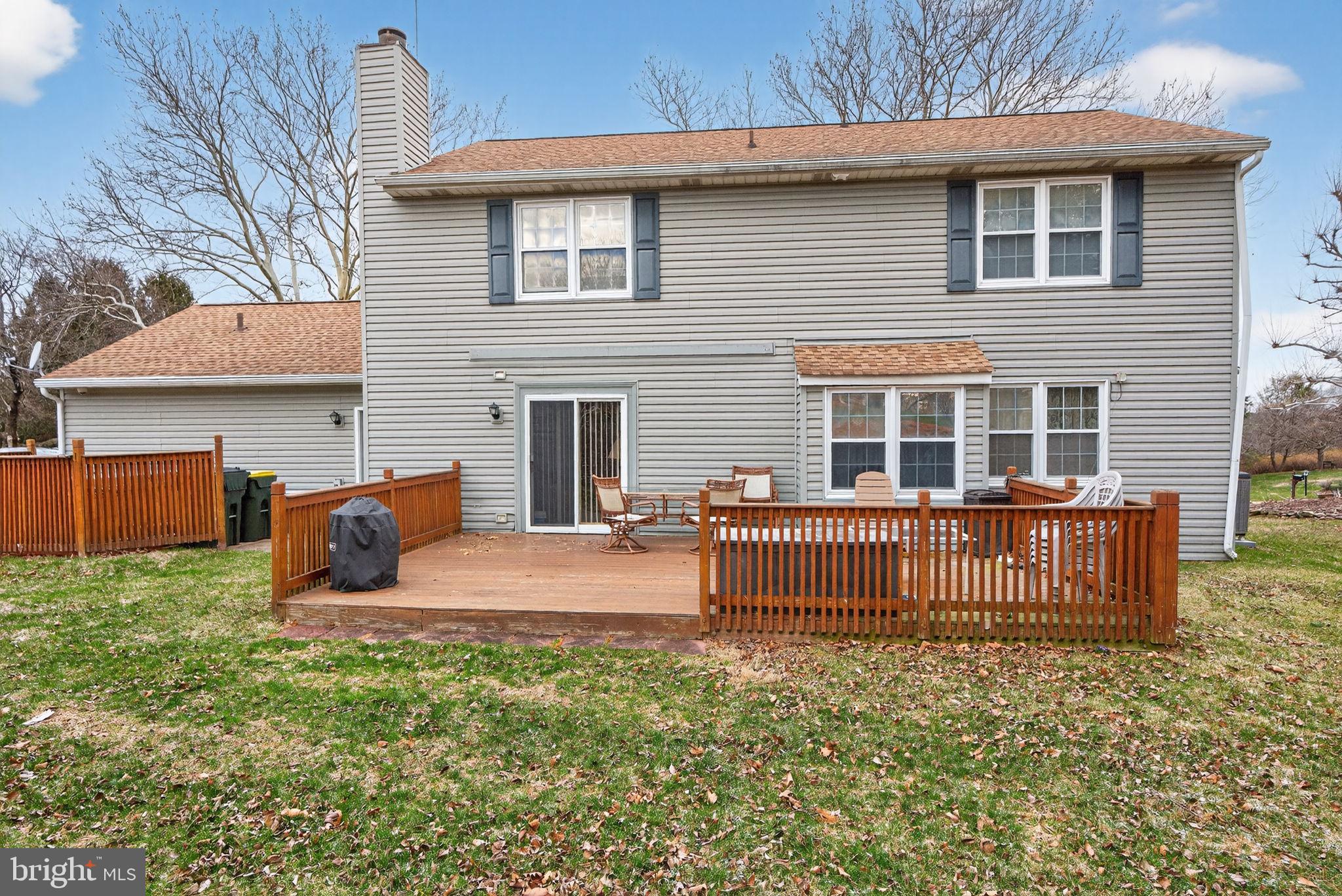 APPLEWOOD - Residential