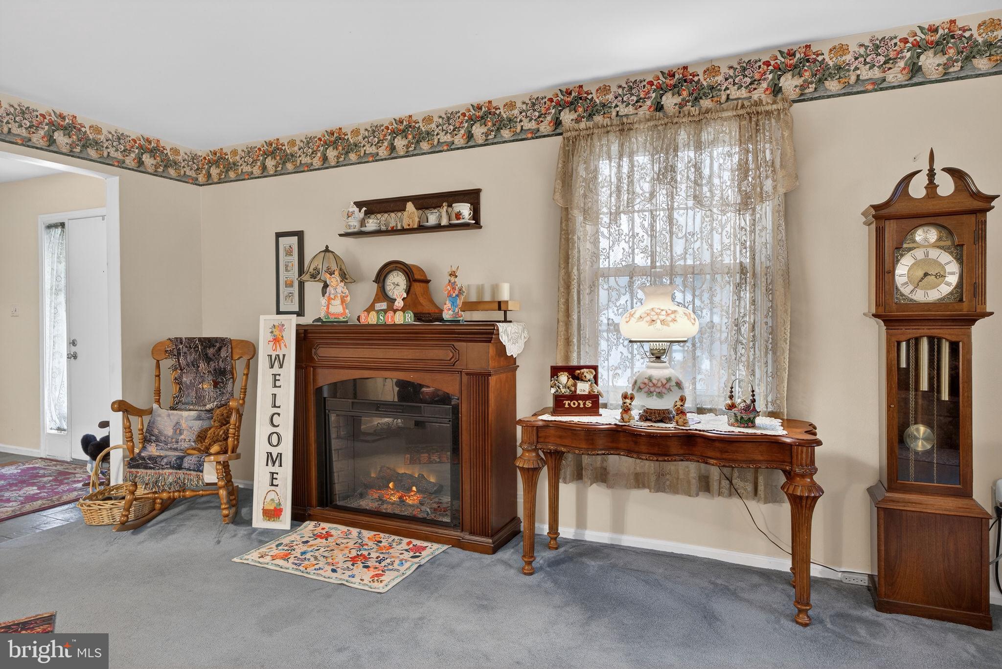 APPLEWOOD - Residential