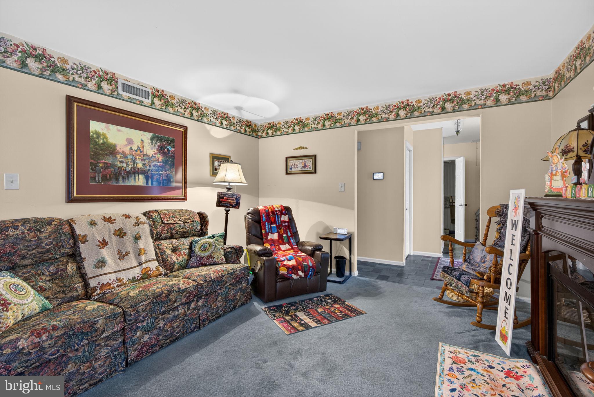 APPLEWOOD - Residential